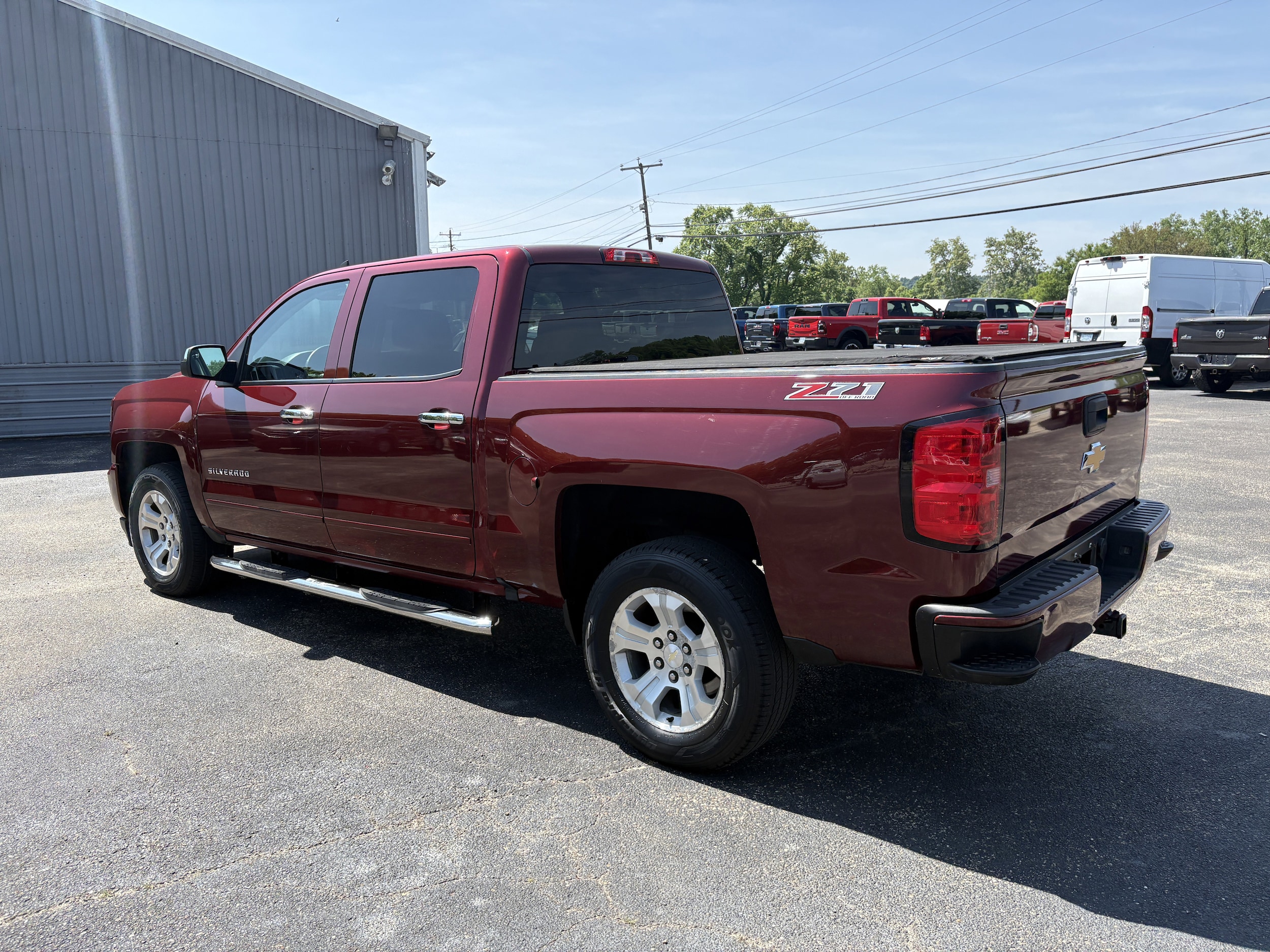 chevrolet silverado 1500 2017 3GCUKREH9HG125505 image chevrolet silverado 1500 2017 3GCUKREH9HG125505 image